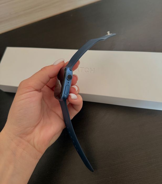 Apple Watch 7, 41mm, Blue