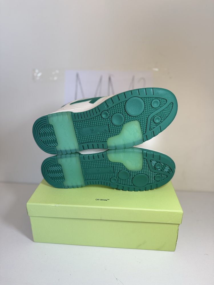 Adidasi Off-White Out Of Office Lace-Up Sneakers white and green
