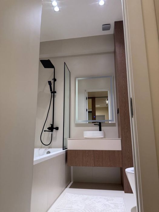 Срочно. 3-ханали квартира ЖК  Parkent Plaza да. 88 м2.