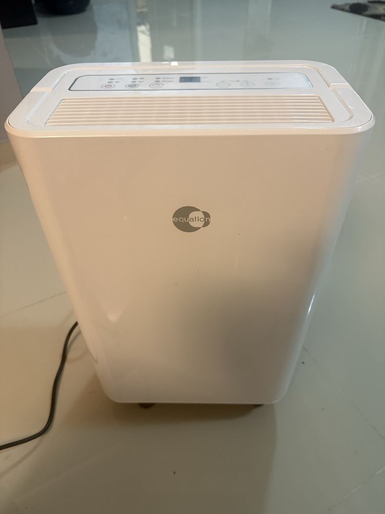Dezumidificator Equation, 12 L/zi schimb cu ps4