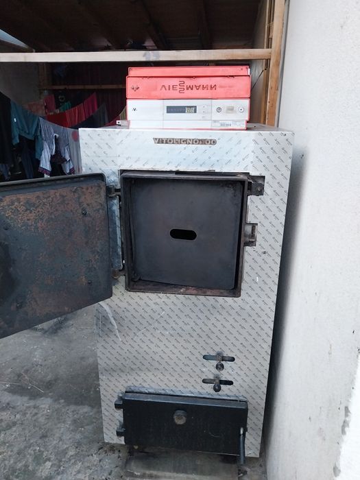 Centrala termica lemn  Viessmann Vitoligno 100  35kw
