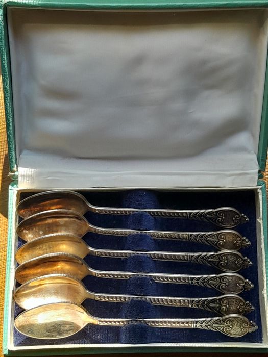 Чайние лошкы стариные антиквар..