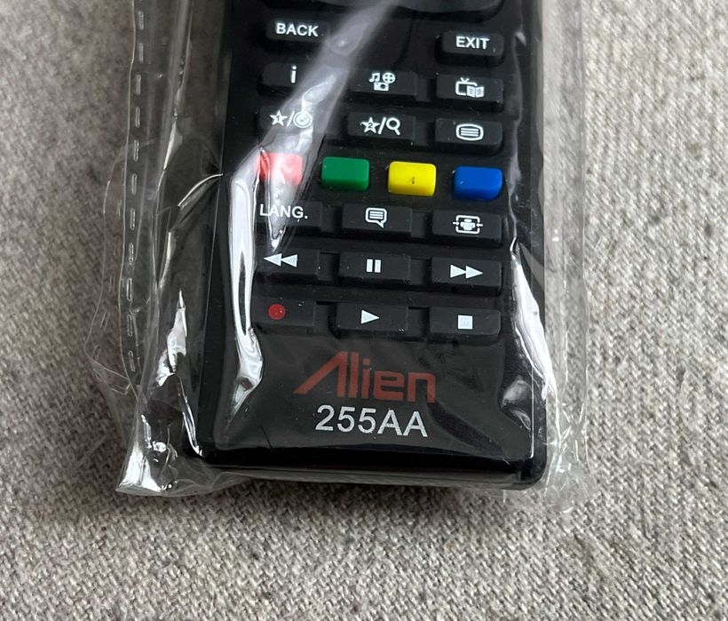 Telecomanda universala Alien 2555AA pentru TV si Video noua sigilata
