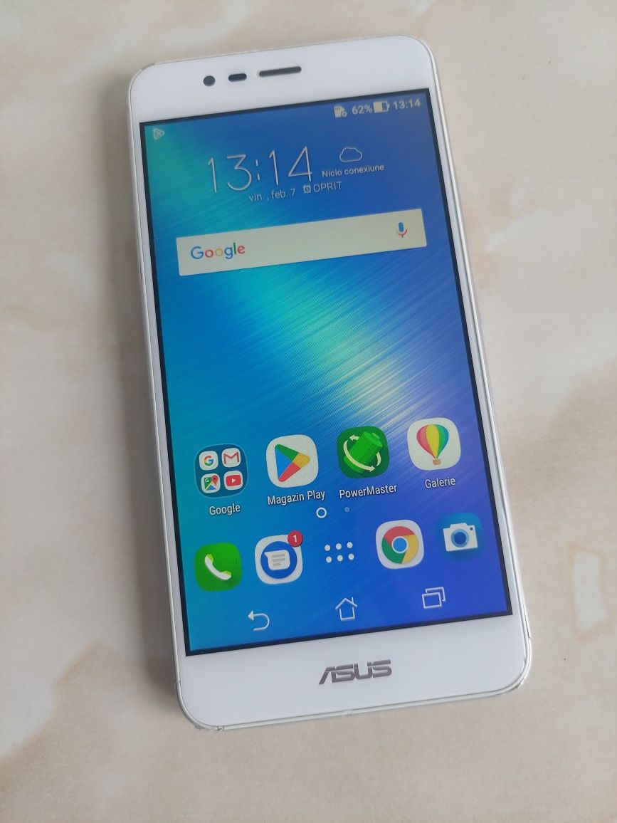Vând Asus X008D pe alb Zenfone 3 Max sau Zenfone Pegasus 3 /poze reale