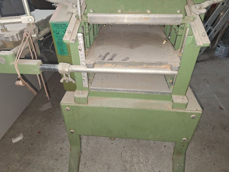 De vanzare Abric cu grosime