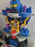 colectie jucarii figurine mici statii batman ,superman ,joker ,etc etc