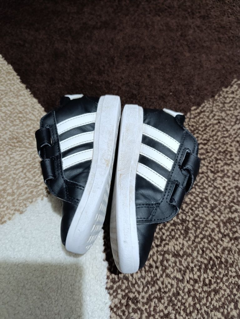 Детски маратонки Adidas рр24