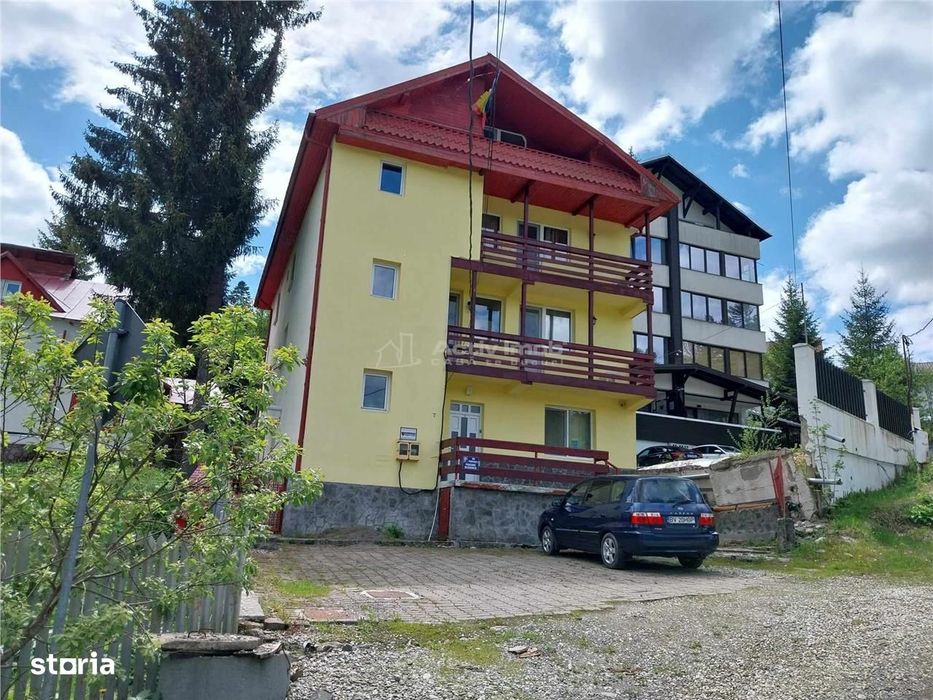 Vila  Pensiune  12 Camere  - Afacere la Cheie- Predeal  Clabucet