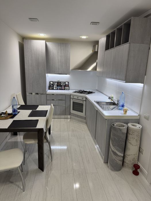 Inchiriez apartament in regim hotelier mobilat complet,ultra modern l