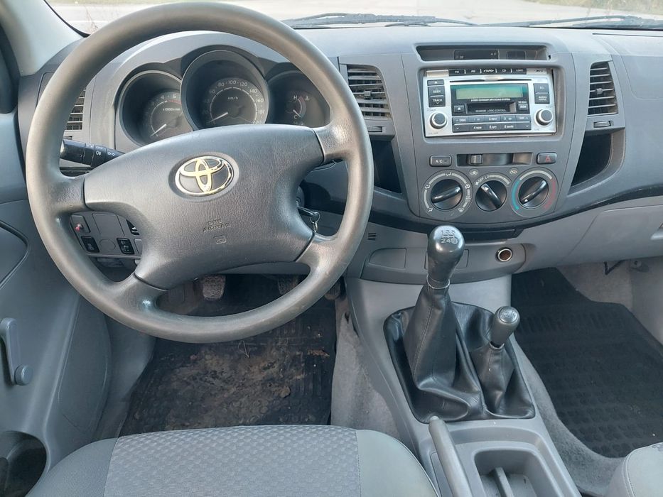 Toyota Hilux 2006 Aer Conditionat