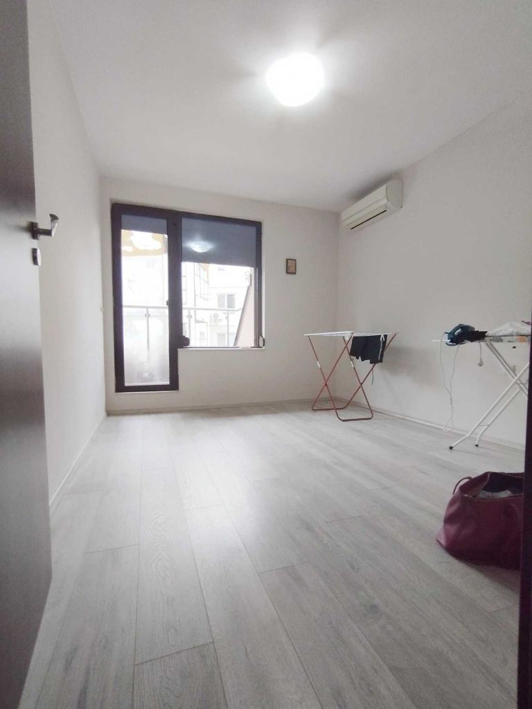 Продава се Тристаен апартамент в Пловдив, Каменица 2 - 109 кв.м за 2647 €/кв.м - Снимка #5