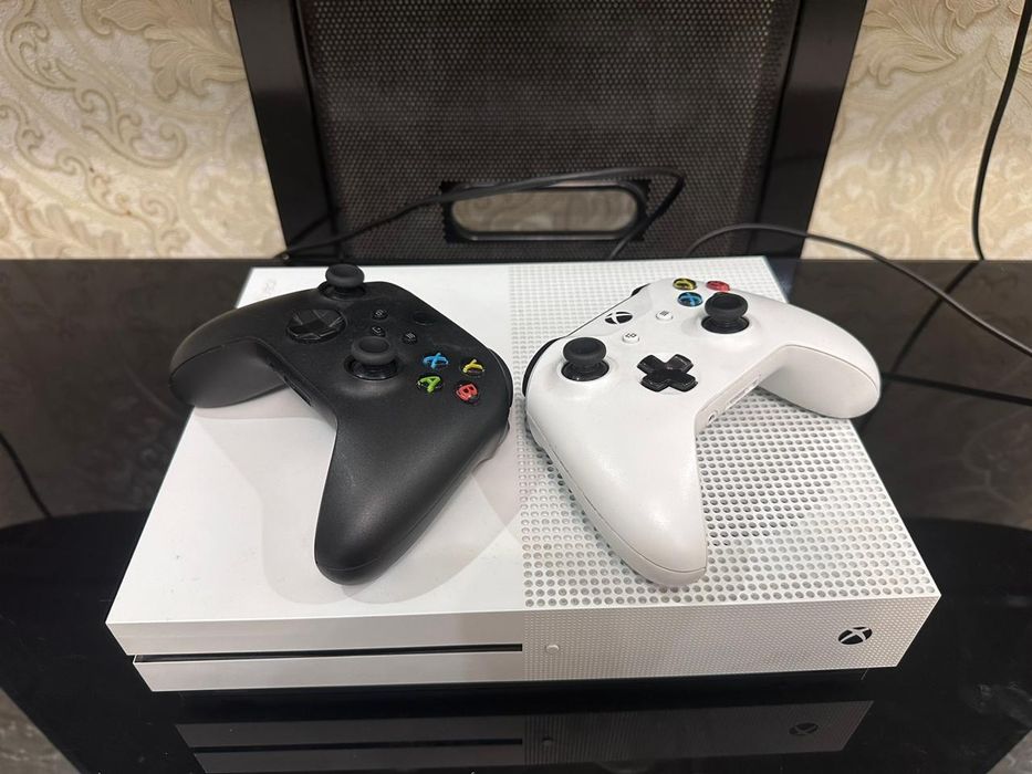 Xbob one s 1террабайт