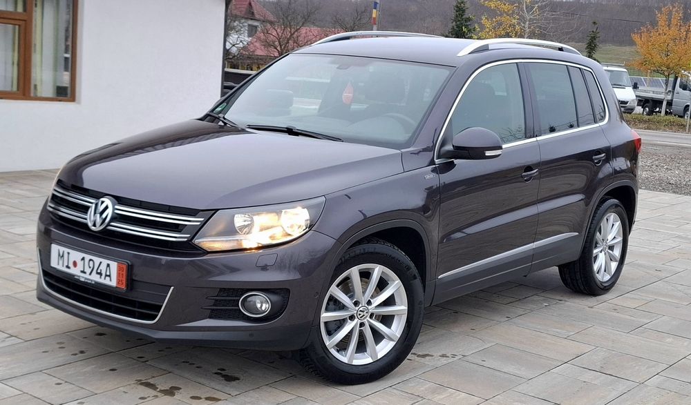 VW Tiguan Lounge 2016 - Euro 6 - Navigatie-cameră marsarier- Zoll vala