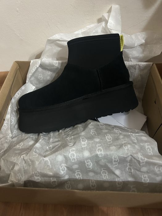 Vand UGG uri Classic Mini Dipper