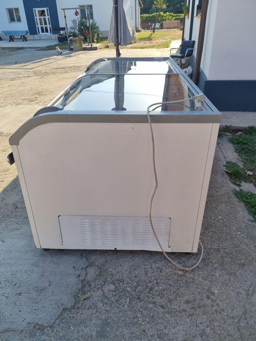 De vânzare lada congelate