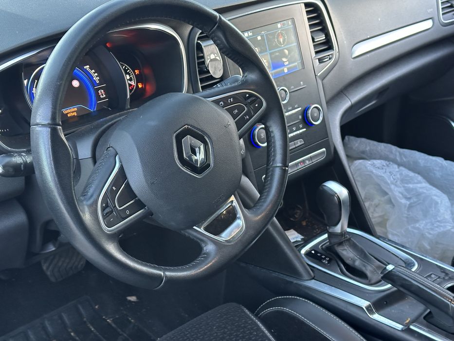 Avariat Automat 1.5 dci EURO 6 Faruri led