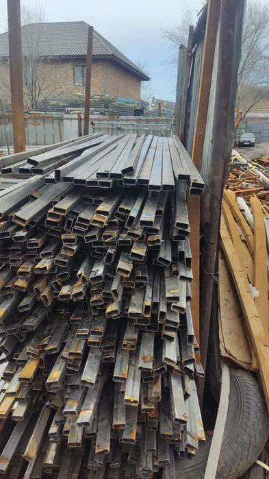 Труба 40*20 1.5мм 450тг метр