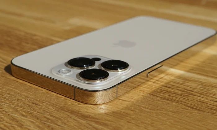 Iphone 13 pro GOLD продается