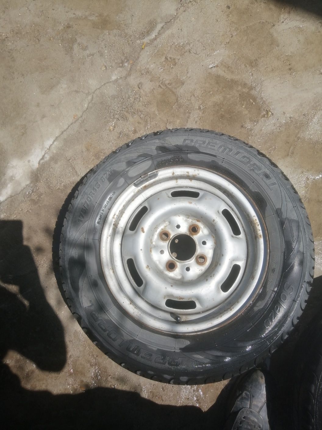 Продам шина R 13 175/70