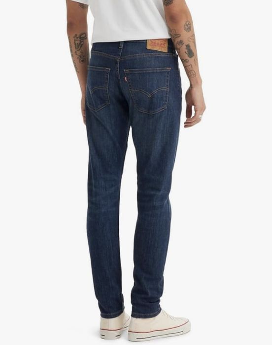 Продаются новые мужские джинсы