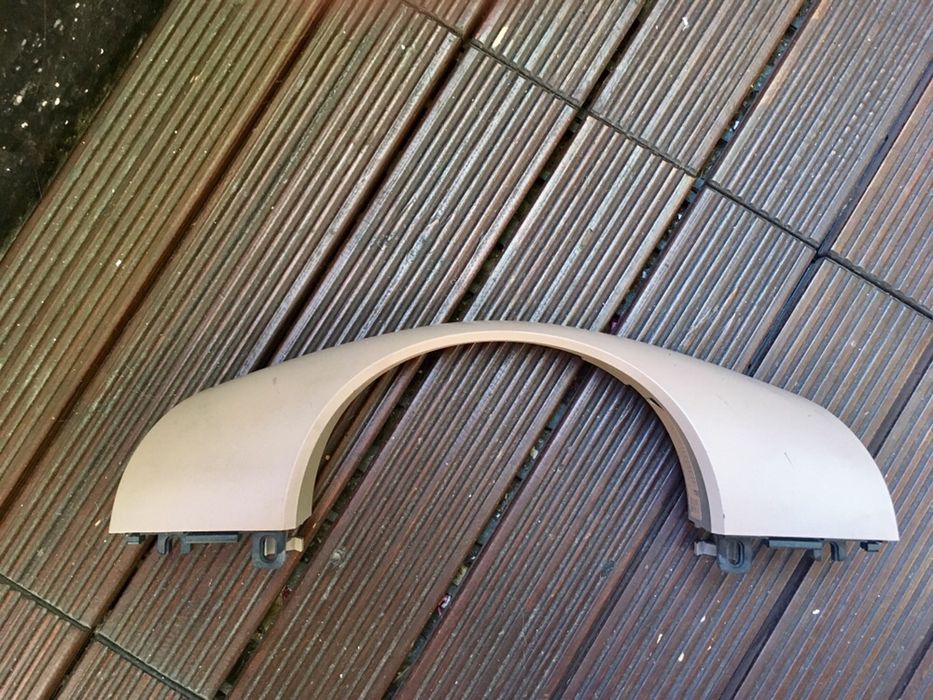 Бежов панел за bmw волан сцепен лъч