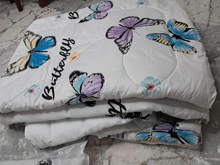 Одеяло кинзо с рисунком бабочки