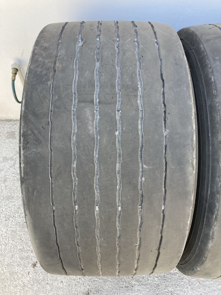 Гуми за камион 445-45-19.5 Ремедина