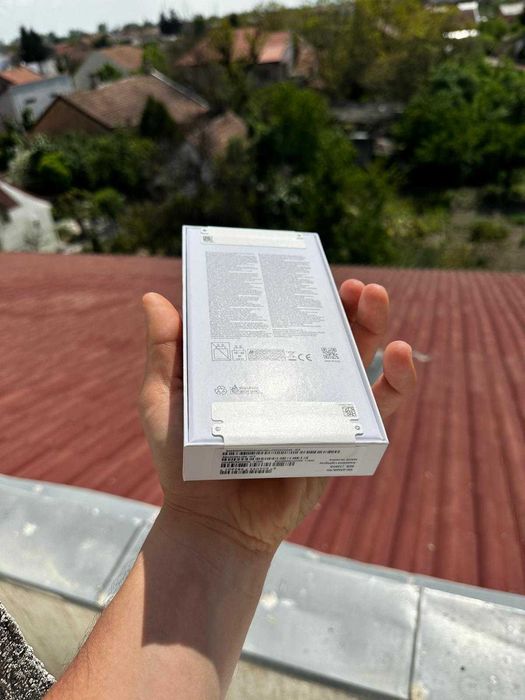 Samsung Galaxy A56 5G, 8GB RAM, Memorie 128GB, Android 15, FRUMOS, NOU