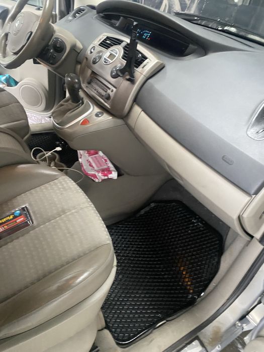 renault grand scenic 2000 benzina plus gpl automat