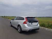Volvo V60 , R Design , automata , 2.0 - 5 cilindrii