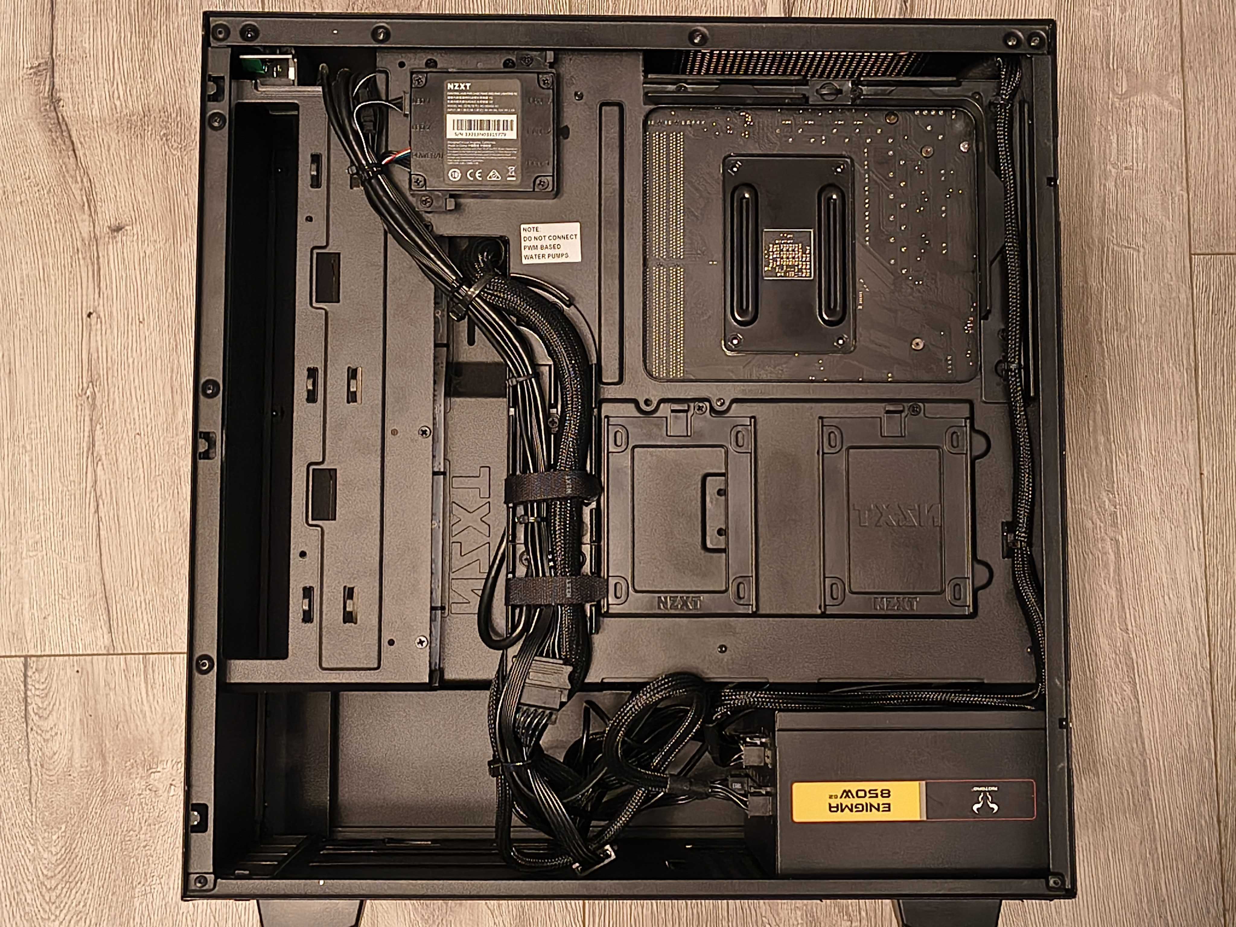 PC AMD Ryzen 9 3900x / 64Gb Ram / SSD 256Gb / Monitor Dell U2312HM