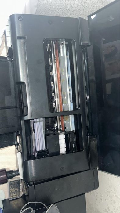 Epson L805 почти новый