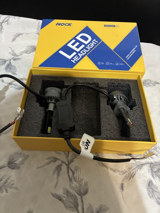 Крушки за лек автомобил H1.