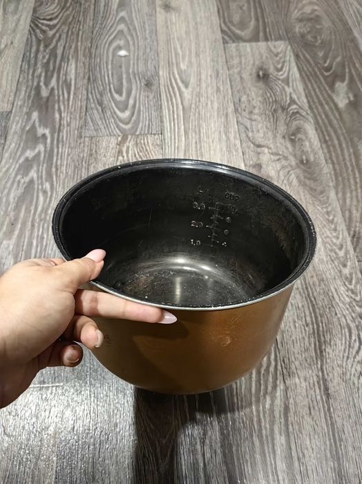 Кастрюля от мультиварки