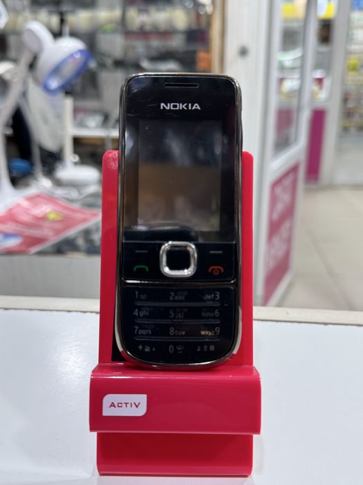 Nokia 1280, 3310 кнопочные телефоны