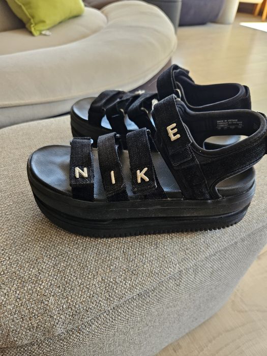 Сандали Nike, черен цвят