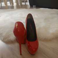 Дамски червени обувки Дарис