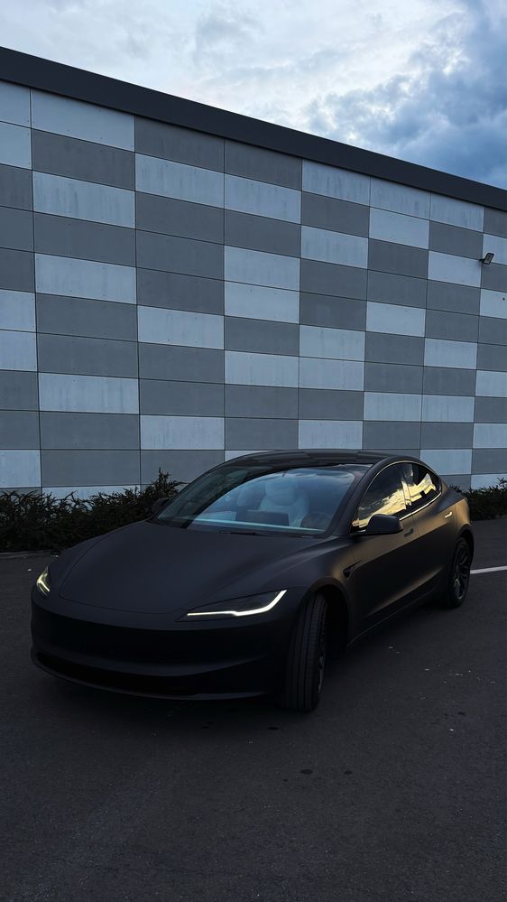 Tesla Model 3 2024 Negru Satin