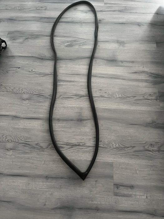 Продам на мерседес W 210