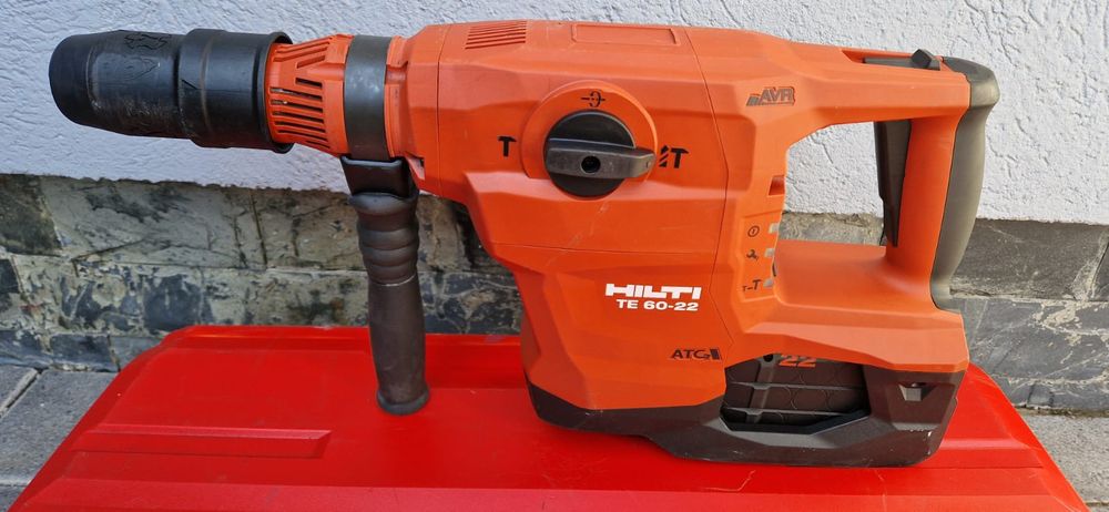 Hilti rotopercutor pe acumulator