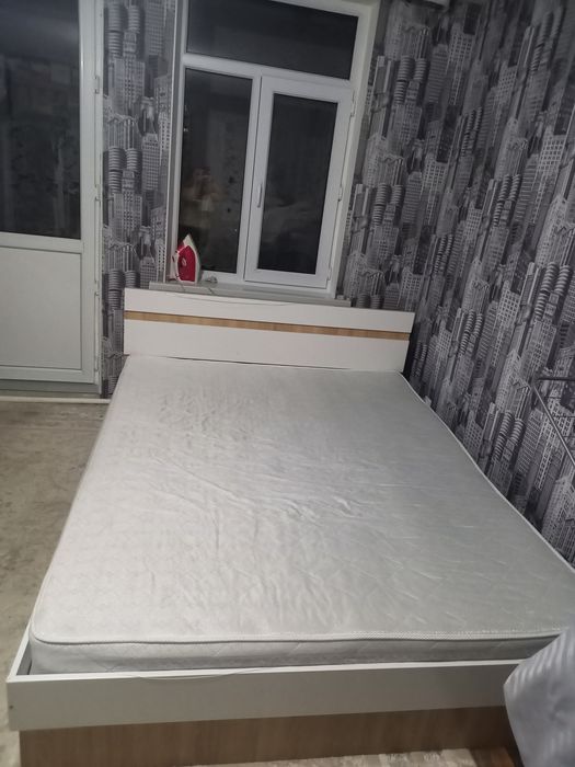 Продам кровать двуспальная