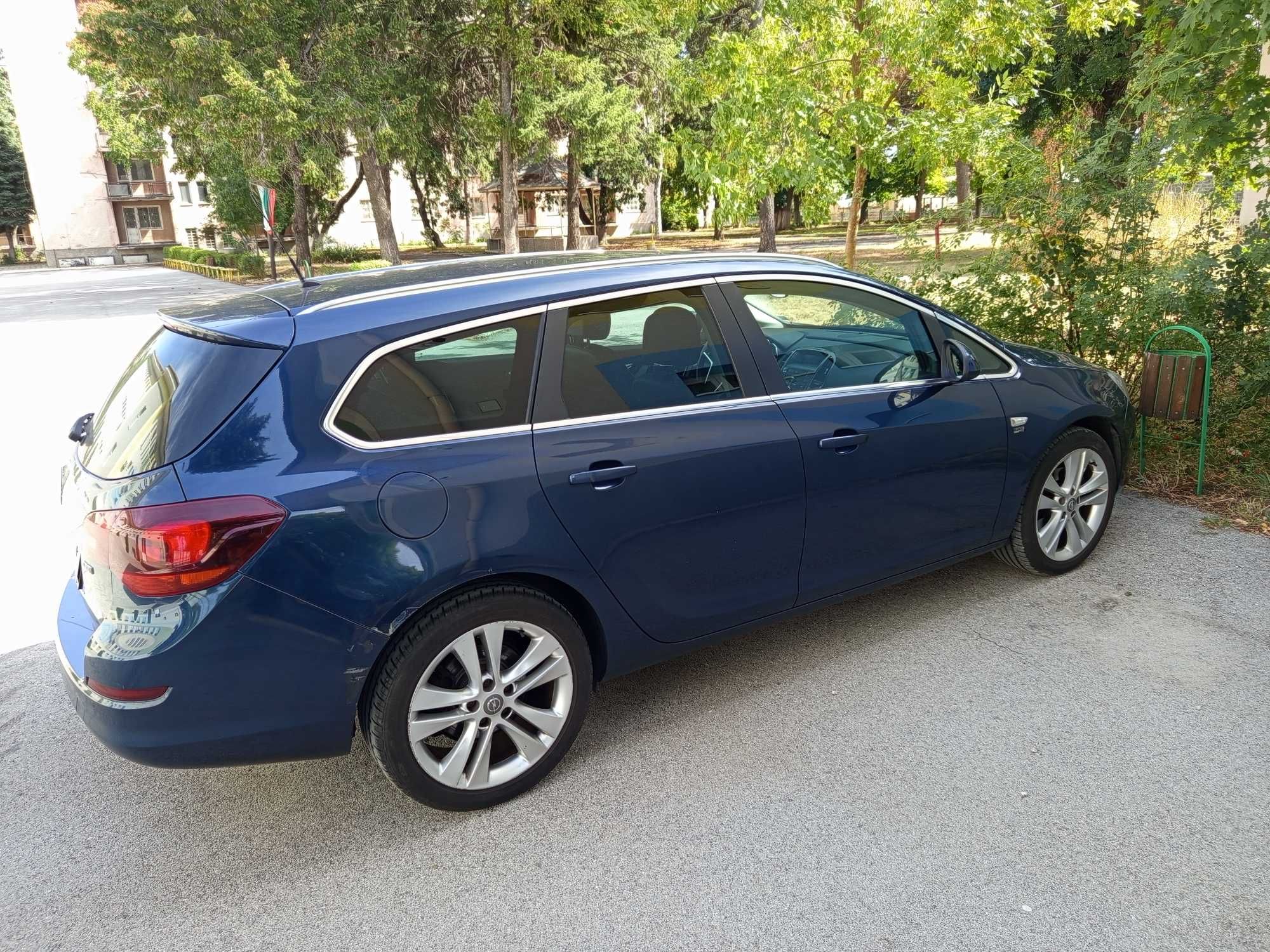 Opel Astra Sports Taurer 1.7 CDTI -110KC