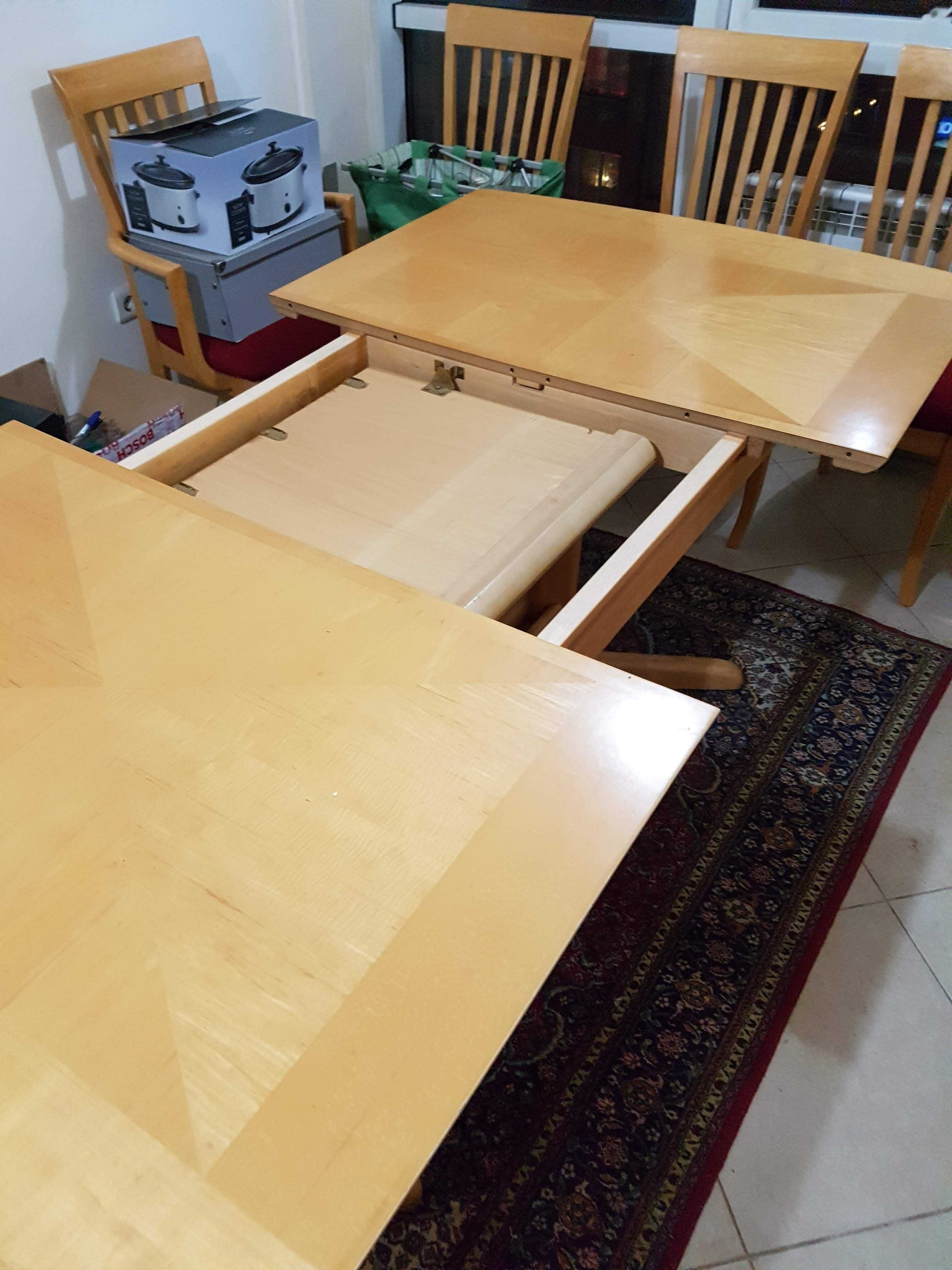 ПРОДАВАМ комплект за трапезария