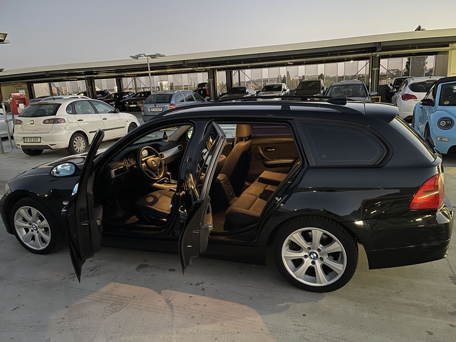 BMW Seria 3 / E91 / N47 / 318 Diesel 143CP 2008/9 Manual, Navi,Fiscal
