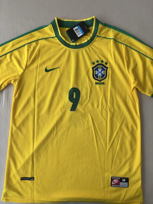 Brazil 1998 Home Kit / RONALDO 9