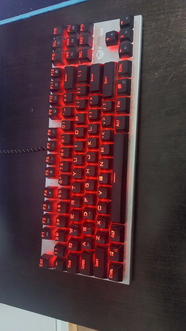 Tastatura gaming mecanica Meetion MK04 iluminare RGB, TKL, switch Oute