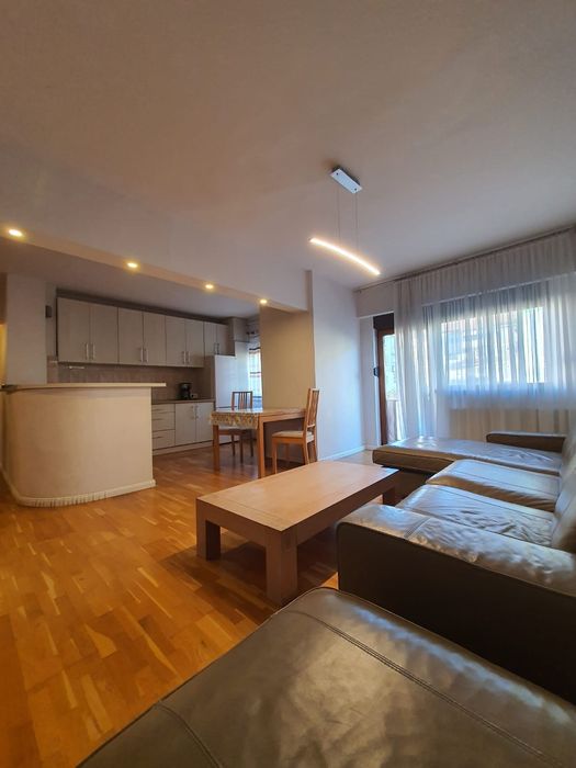 Apartament Vitrometan 3 camere 2 bai