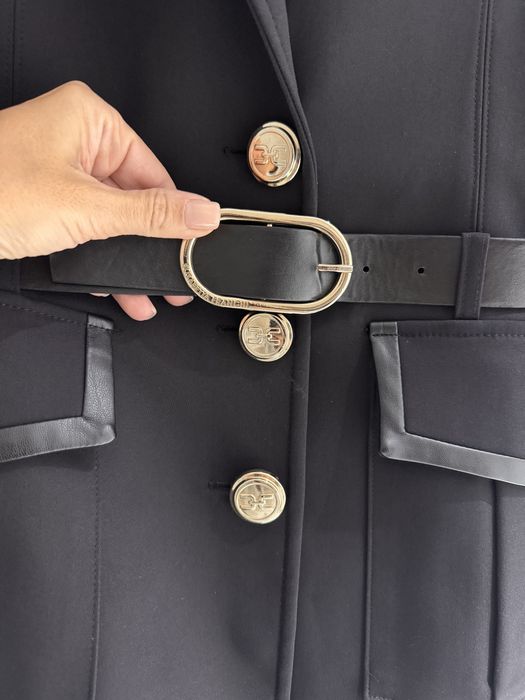 Elisabetta Franchi сако M размер