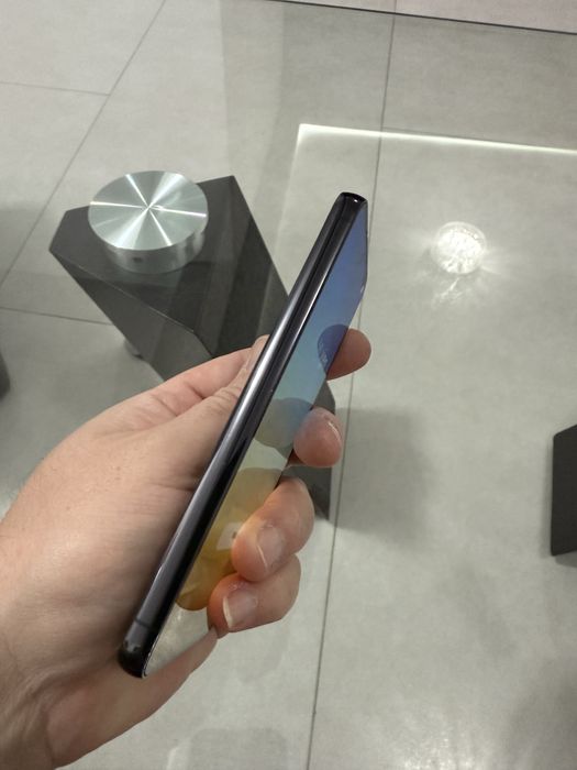 Samsung S23 phantom black 128GB • pata neagra display •