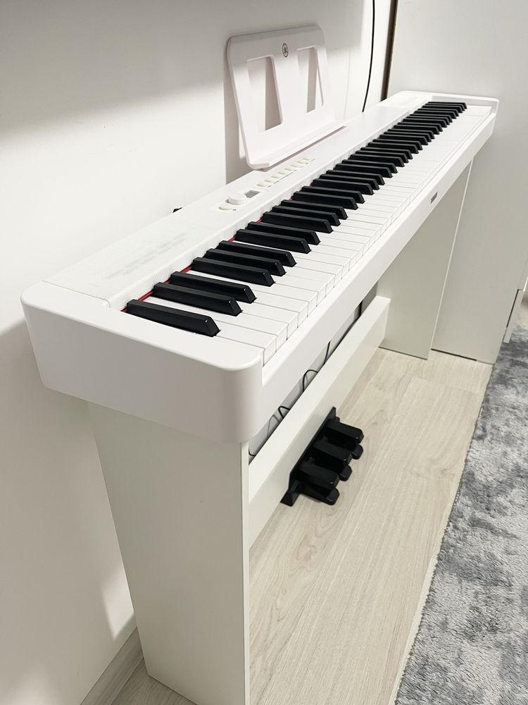 Цифровое пианино Yamaha 88 клавиш